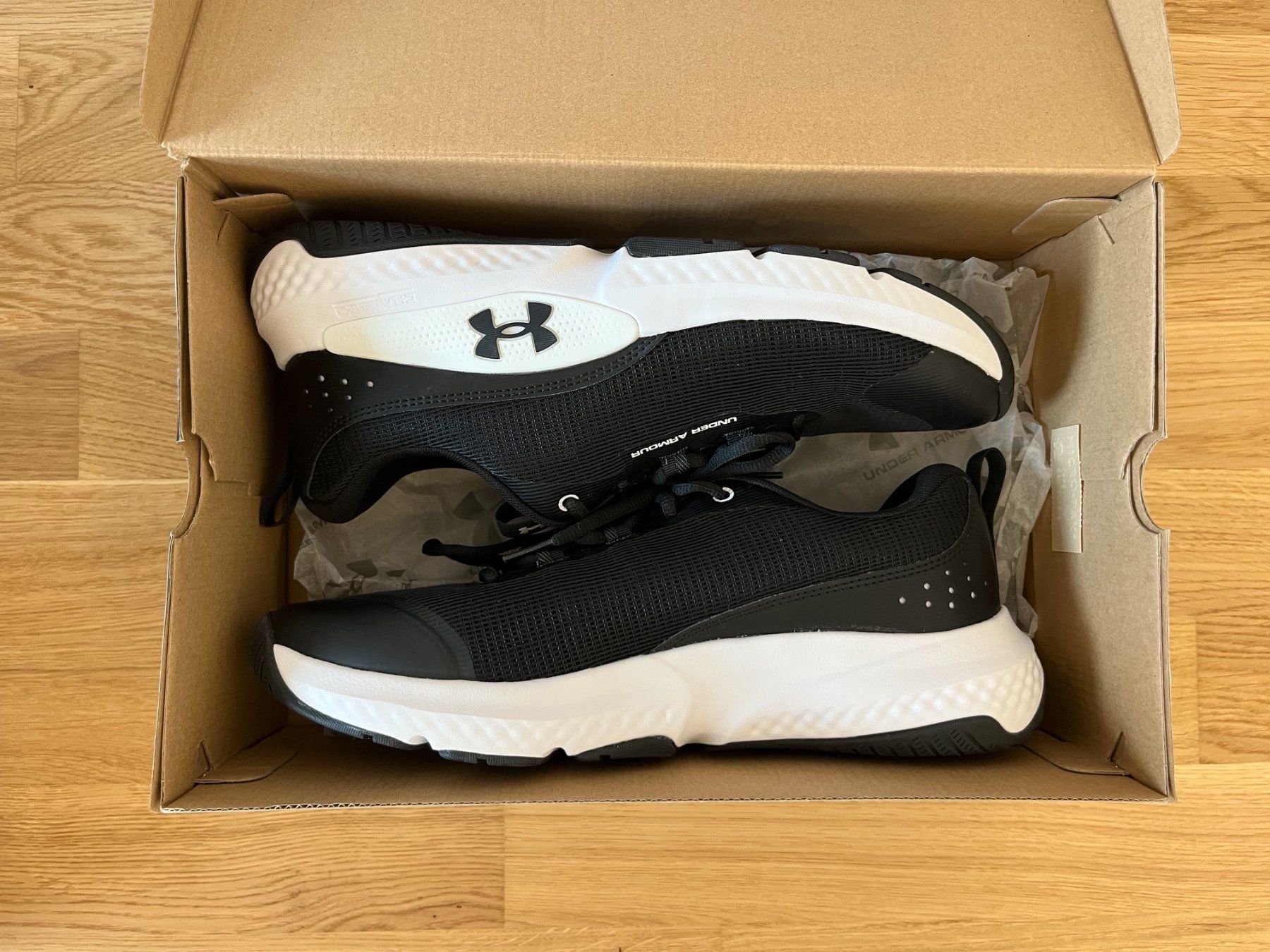 Under Armour Scarpe da uomo: Under Armour Dynamic Select - Taille 44.5 - Neuves – Usato da Argnou (Ayent) venduto da Duckcifer 6