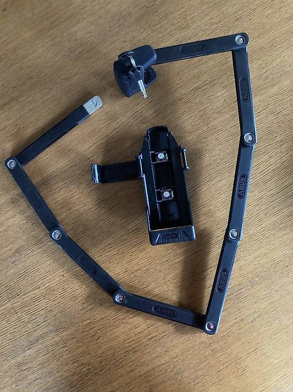 Lucchetti: Cadenas vélo haute sécurité ABUS avec support – Nuovo e nell'imballaggio originale da Choëx venduto da Yaya_11 2
