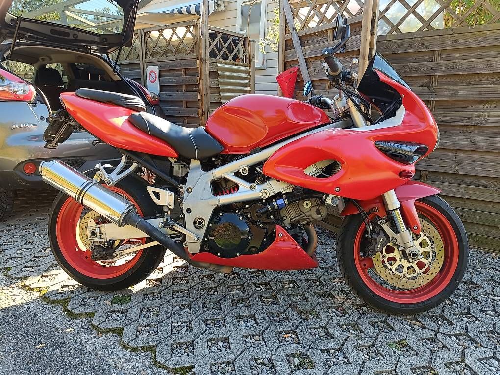 Strada: A vendre Suzuki TL1000S – Usato da Le Landeron venduto da Gbianchet