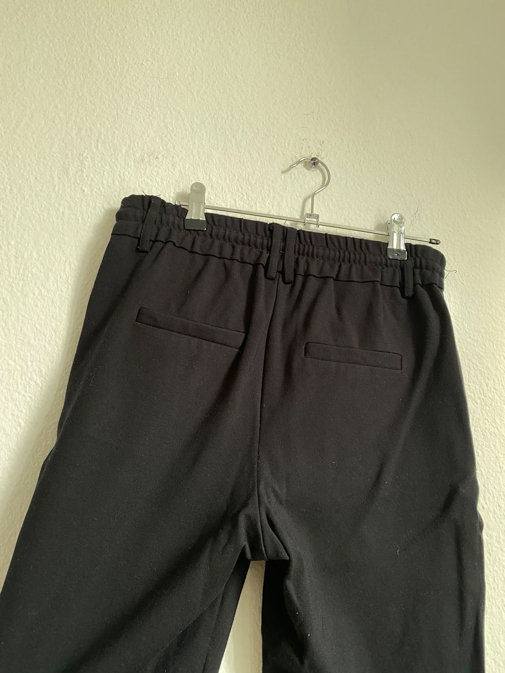 Only Pantaloni: ONLY Trousers – Usato da Biel/Bienne venduto da Sommer_17 8