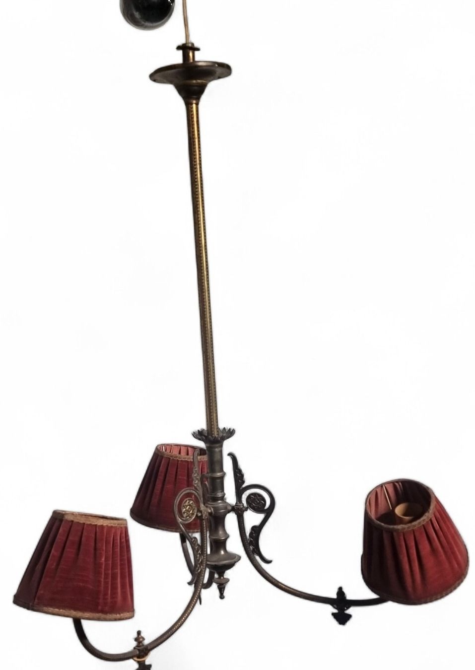 Kronleuchter & Deckenlampen: Deckenlampe mit 3 Schirmen antik Messing – Gebraucht aus Zürich von Pinogaudio