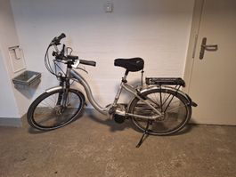 FLYER E-Bike Tiefeinsteiger Damenvelo gebraucht