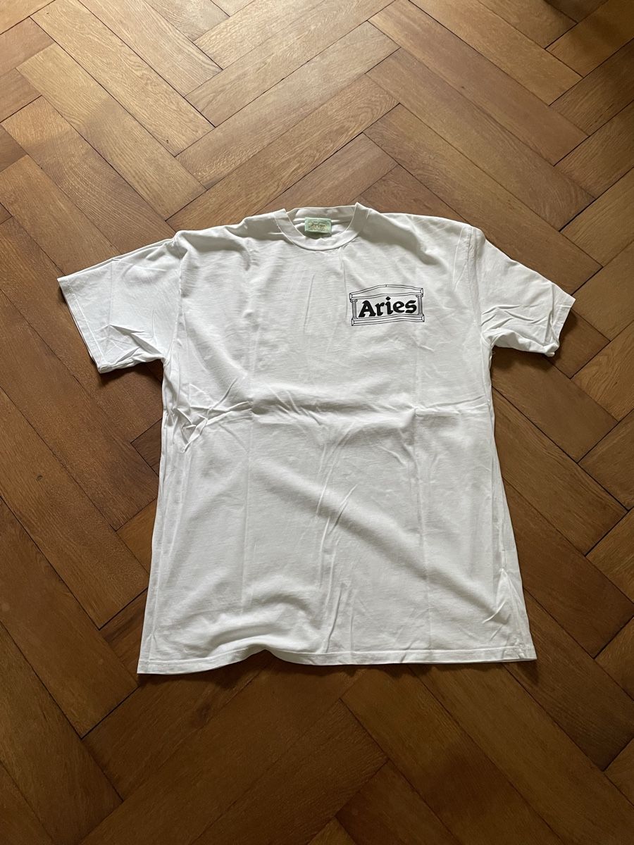 T-shirt: ARIES ARISE TEE SIZE LARGE VERY GOOD CONDITION – Usato da Basel venduto da aharon.no1