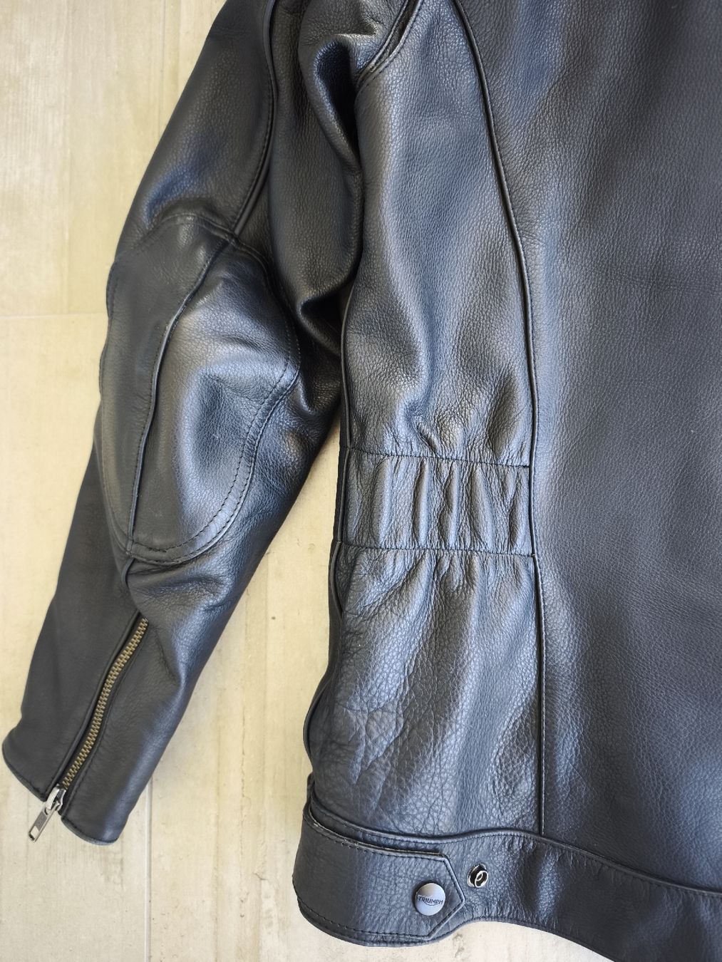 Triumph Giacche: Triumph Damen Lederjacke Gr L – Usato da Unterägeri venduto da fisch67 5