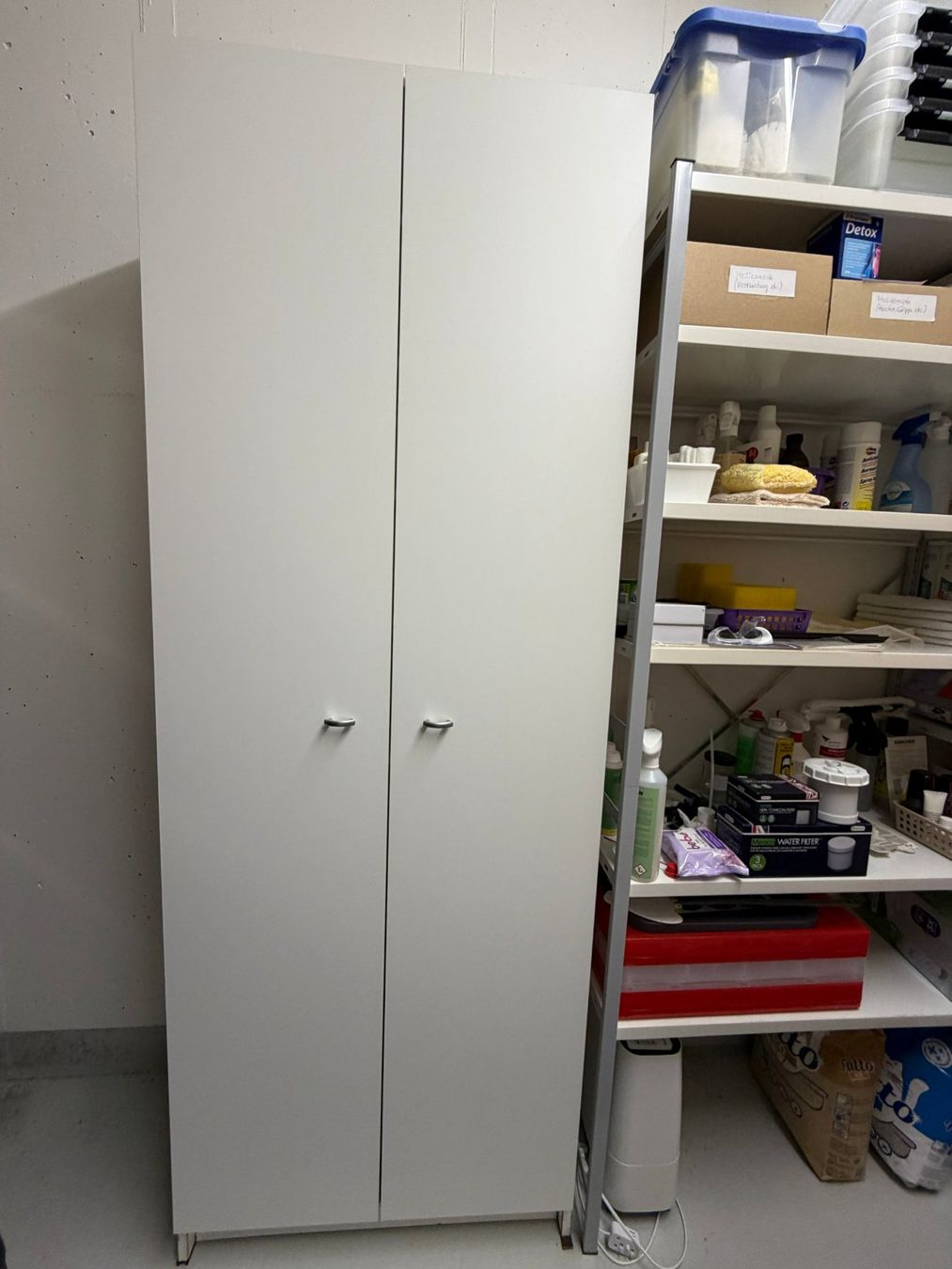 Micasa Armoires: Schrank – D'occasion à Buonas par pet_zgr6