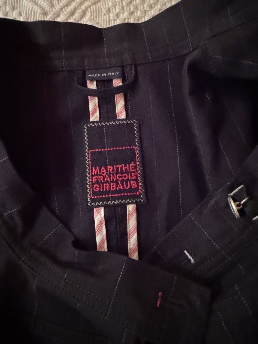Girbaud Jacken: Schöner Vintage Blazer Pinstrape Marithe Francois Girbaud  – Gebraucht aus Jona von HappyHappyHappyHappy 1