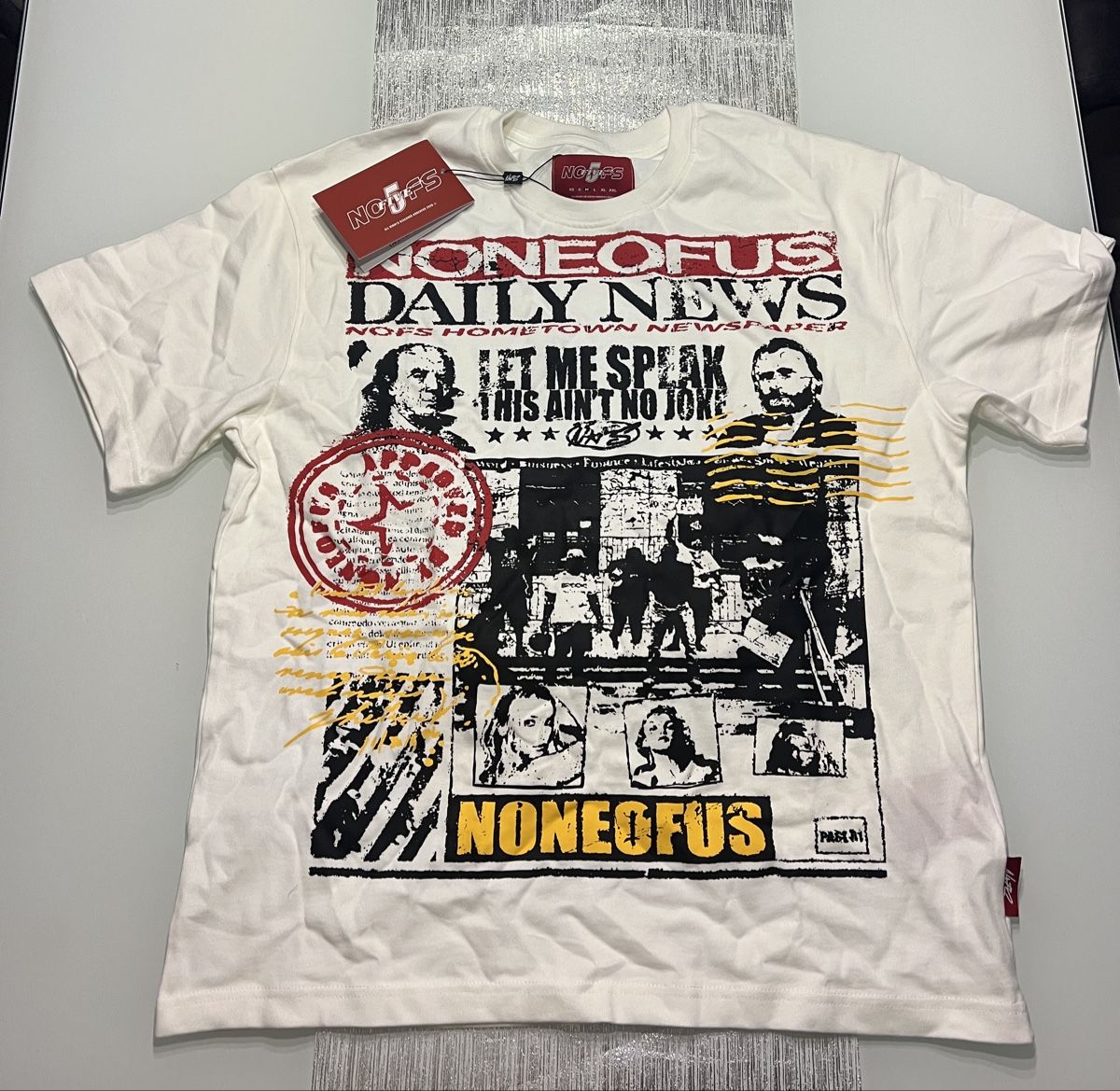 T-shirt: NOFS Tshirt Grösse M ungetragen – Nuovo (secondo la descrizione) da Grenchen venduto da Bre_78