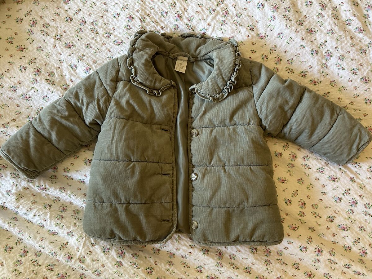 H&M Giacche & Cappotti: Veste matelassée H&M – Usato da Lausanne venduto da SaraSkjellaug