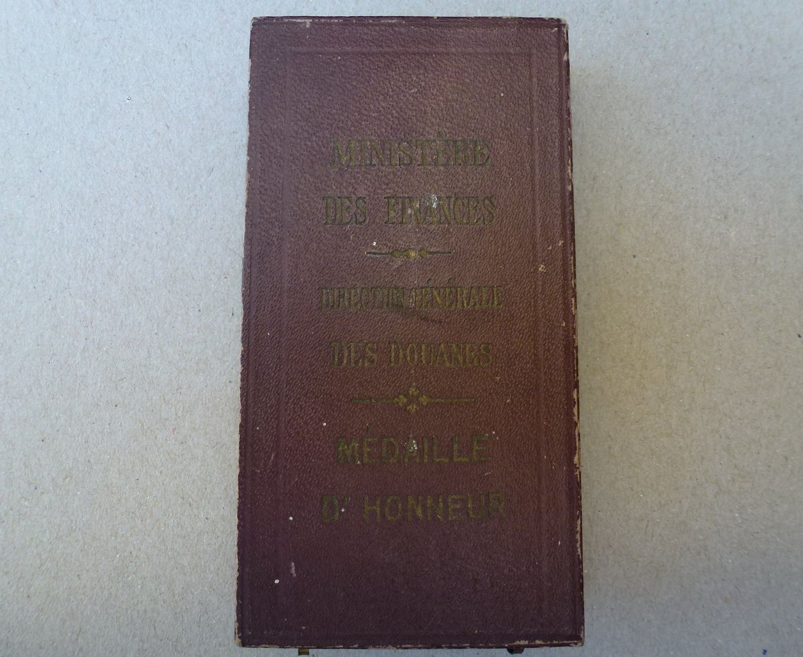 Medaglie: RF - Honneur Devouement - Direction Generale des Douanes – Usato da Walkringen venduto da Casablanca777 7