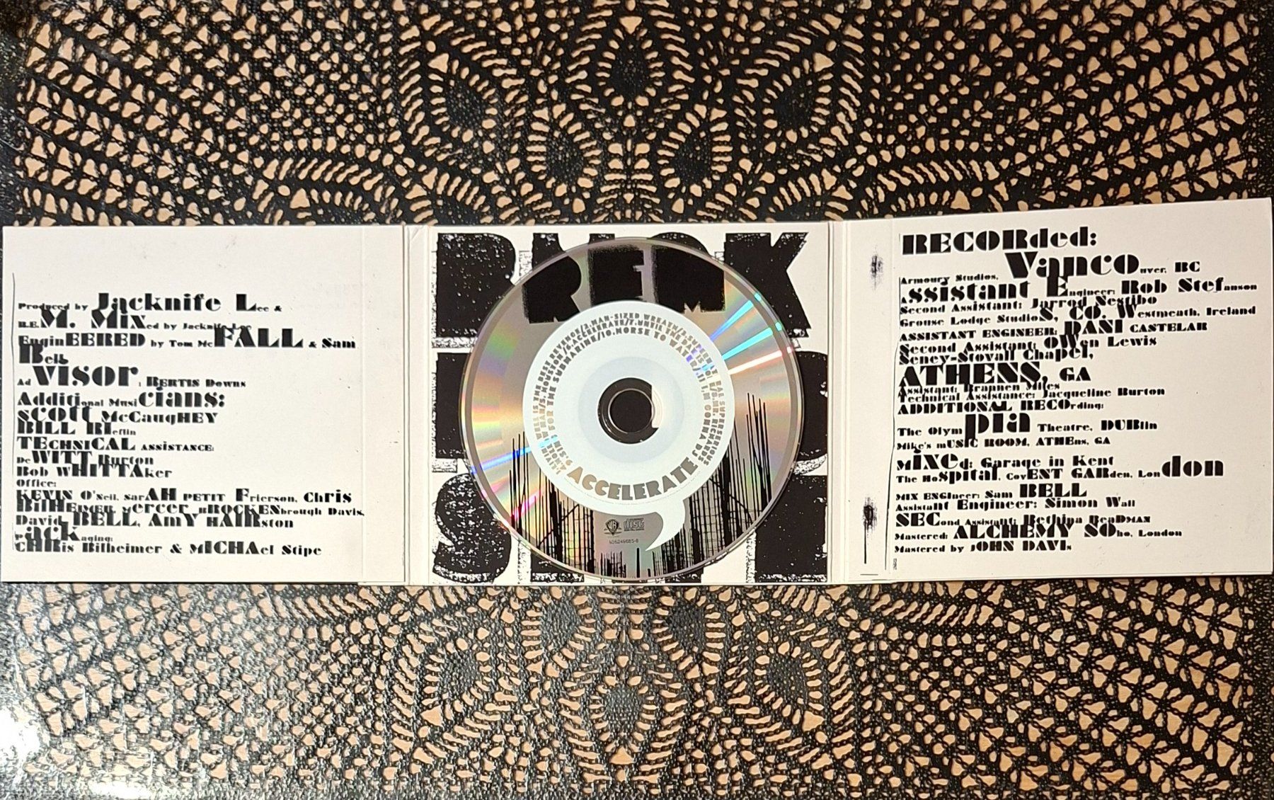 CD: R.E.M. - Accelerate, USA Rock CD Album 2008 – Usato da Schönenberg TG venduto da Gregordini 2