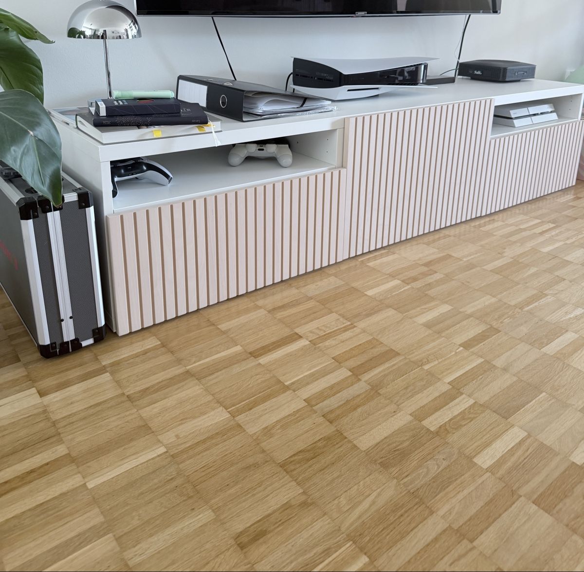 Jysk Mobili TV: Tv Möbel – Usato da Zürich venduto da DS1710 1