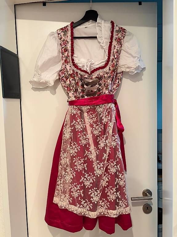Robes: Dirndl – Neuf avec emballage d'origine à ebikon par Caru15