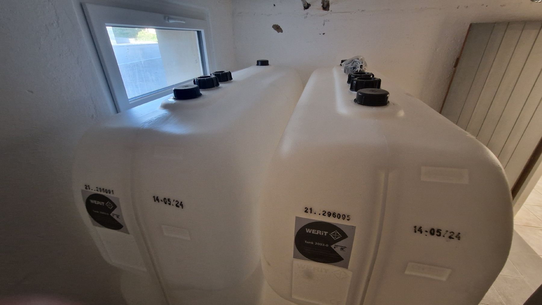 Accessori per altri veicoli: 1 Citerne de 2000 litres – Nuovo e nell'imballaggio originale da Bévilard venduto da Morand1 1