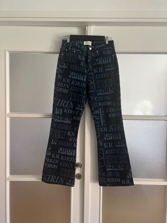 Kirin logo pants, size 27