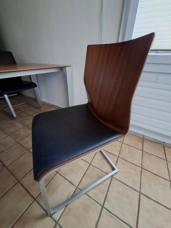 Willisau Tables: Willisau Esstisch und Stühle – D'occasion à Oberbipp par Stephie_84 4