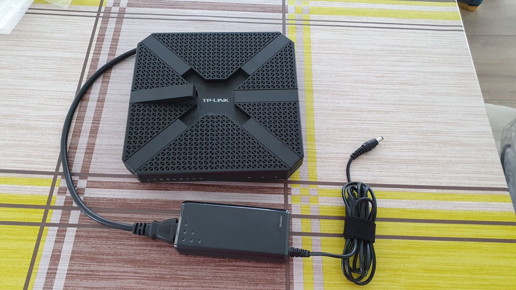 TP-Link Modems & Router: TP Link Archer 3200 Wireless Tri BandGigabit  Router – Gebraucht aus Staufen von Fleby84