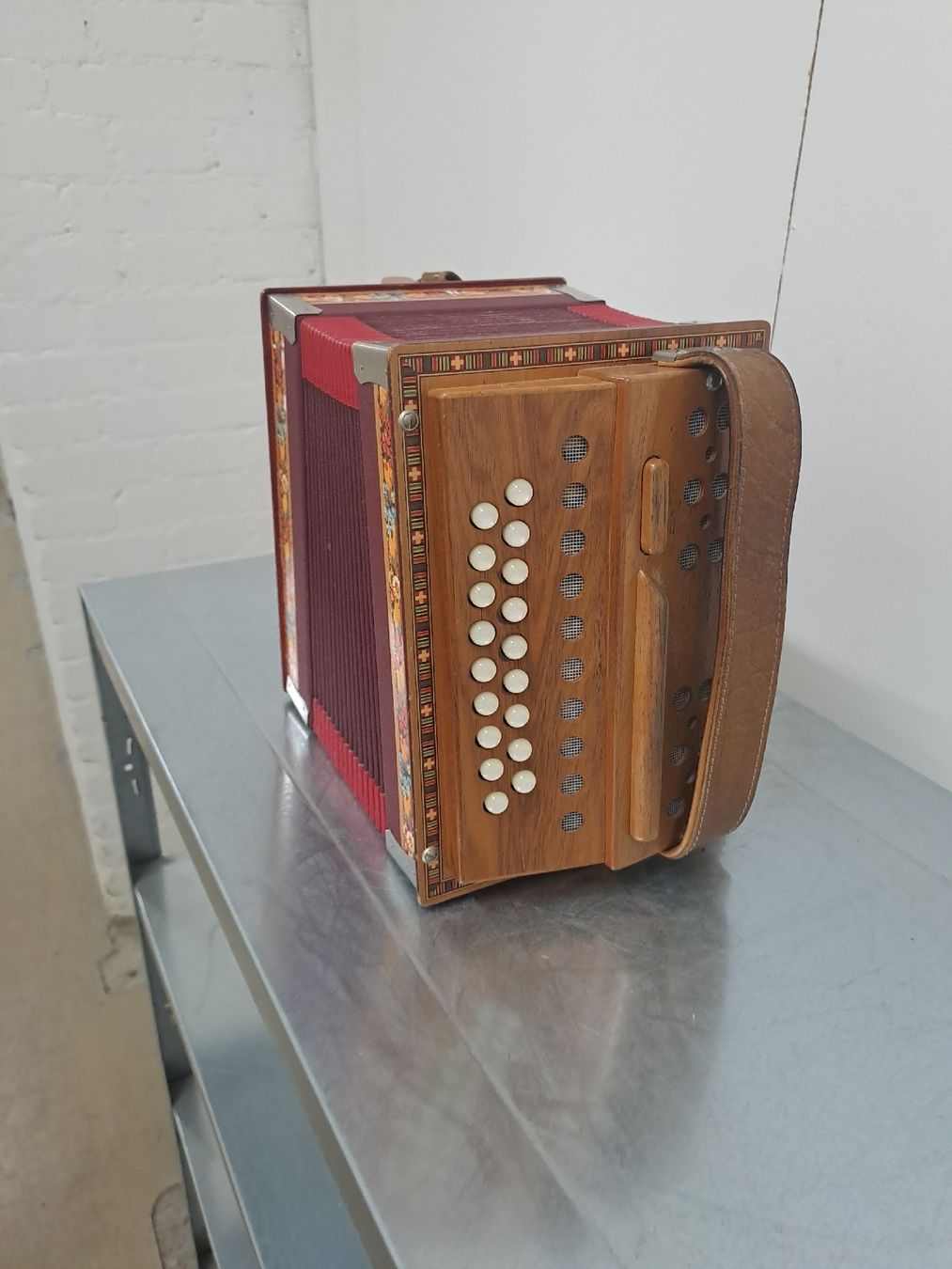 Instruments de musique: Wylaender orgeli. B – D'occasion à Villeneuve par BibiVintage 5