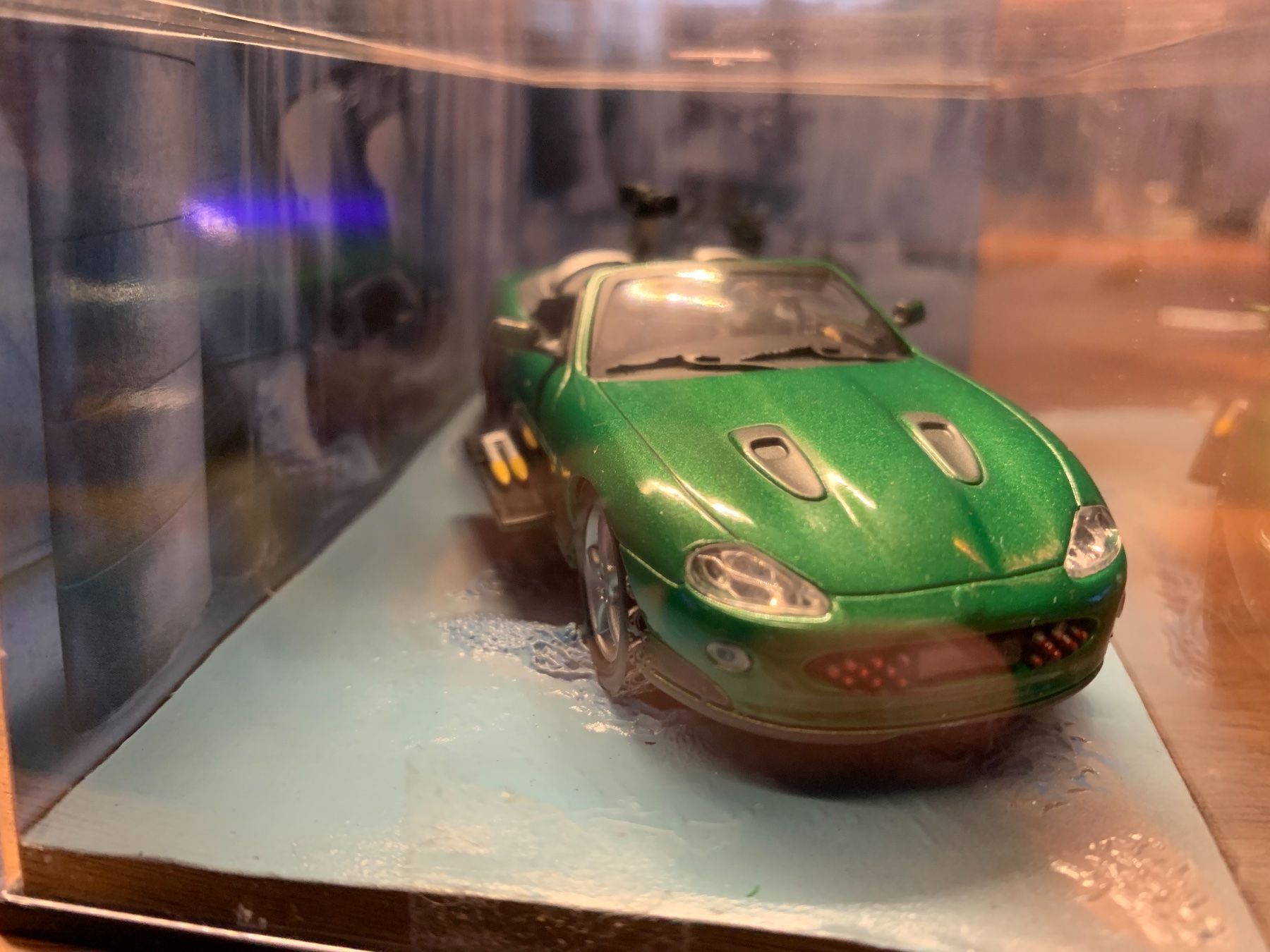Maisto Modellautos: Jaguar XKR - Bond Version – Neu (gemäss Beschreibung) aus Oetwil an der Limmat von Heriheri 1