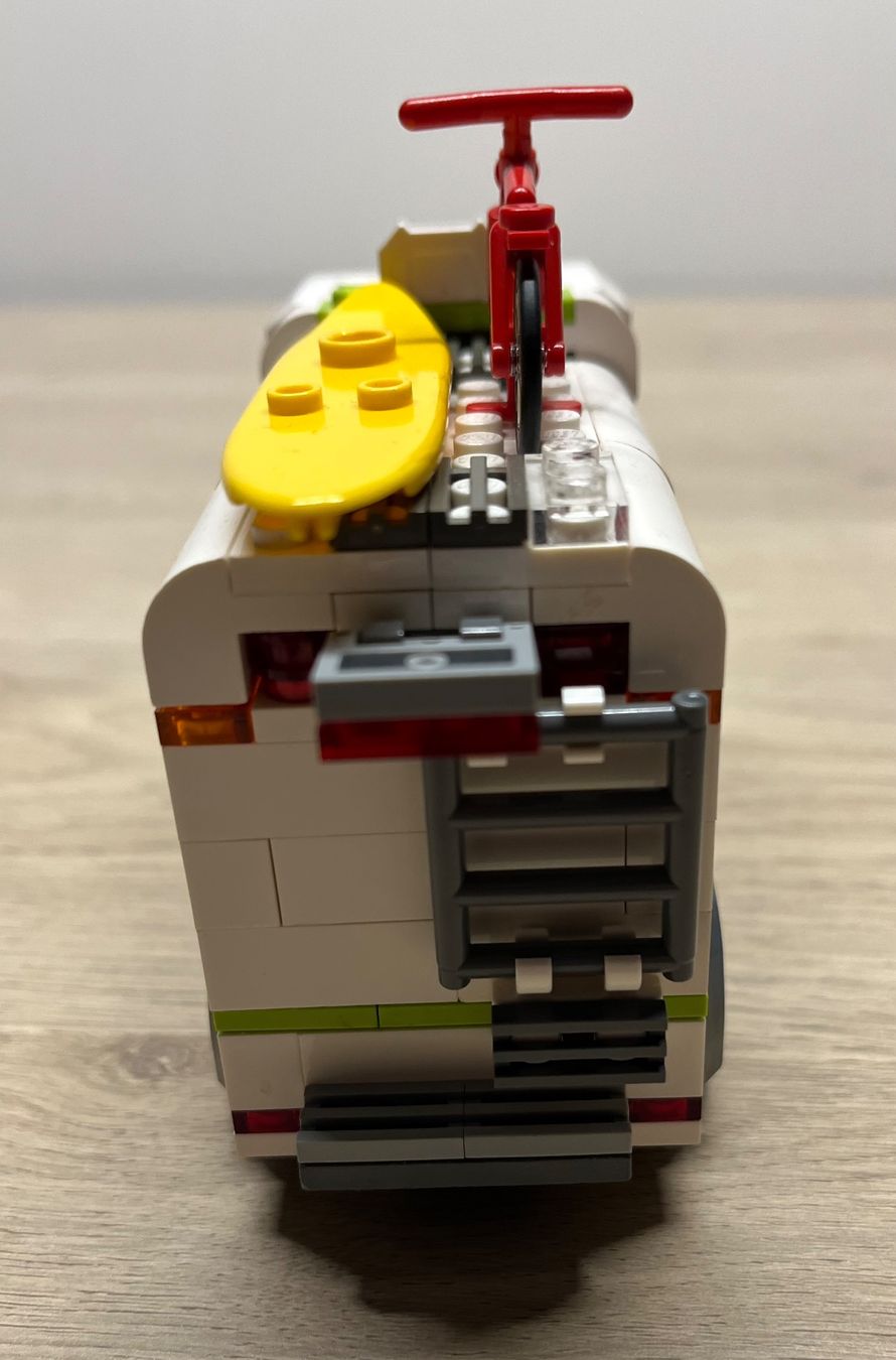 Lego Kit di costruzioni: Légo 7639 "Camper" Complet+Manuel de 2009 – Usato da Courgenay venduto da Kolfree 4