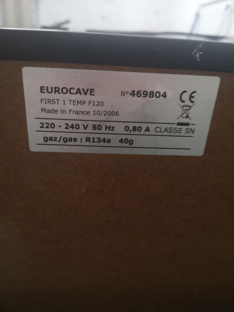 EuroCave Frigoriferi: EuroCave Weinschrank – Usato da Bern venduto da Yunkom 2