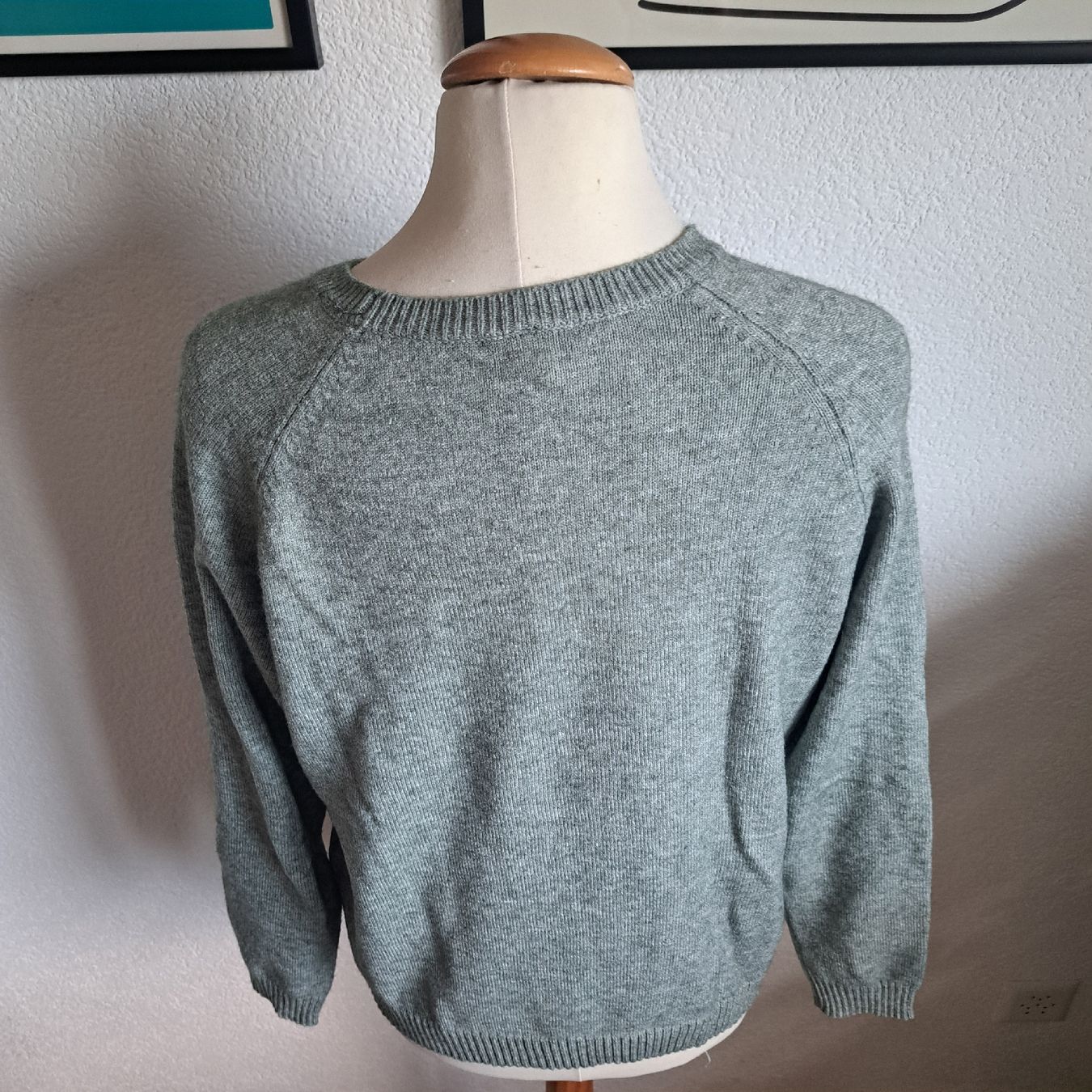 Pullover & Sweatshirts: Pullover Chicoorée grüngrau Grösse M – Gebraucht aus Kriegstetten von Jakasi 1