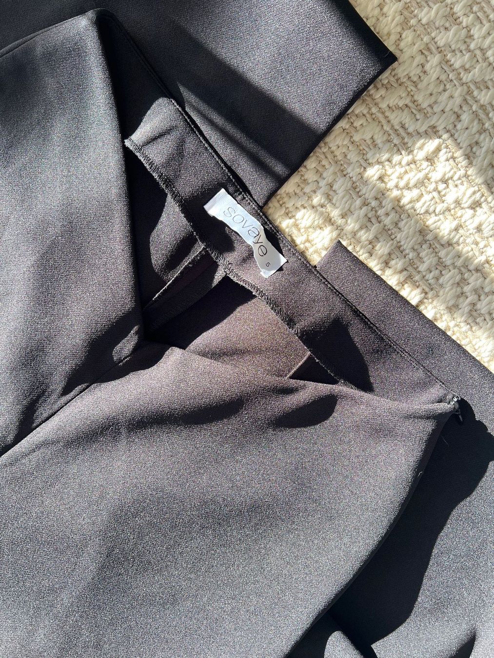 Pantaloni: Schwarze Hose Small Sovaye 36 – Nuovo (secondo la descrizione) da Ebmatingen venduto da Charliz 4
