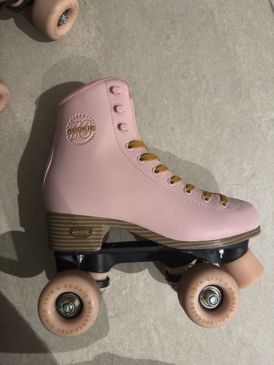 Rookie Pattini in linea & Pattini a rotelle: Rosa Rollschuhe  – Usato da Egerkingen venduto da del_sy6l 1