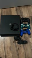 PS4 mit 3 Controllern und Ladestation
