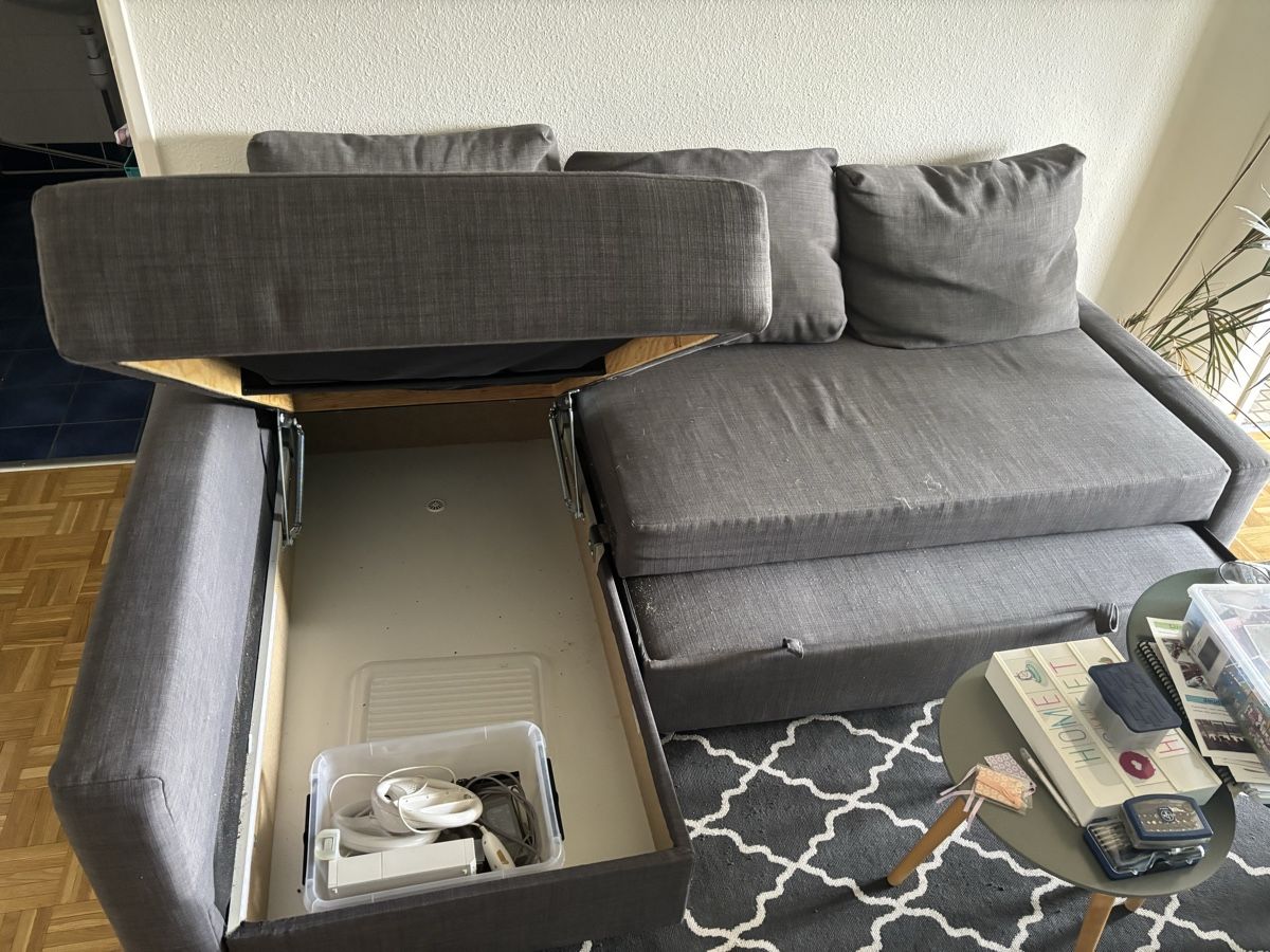 Divani: Canapé IKEA  – Usato da Petit Lancy venduto da 2stroke1992 1