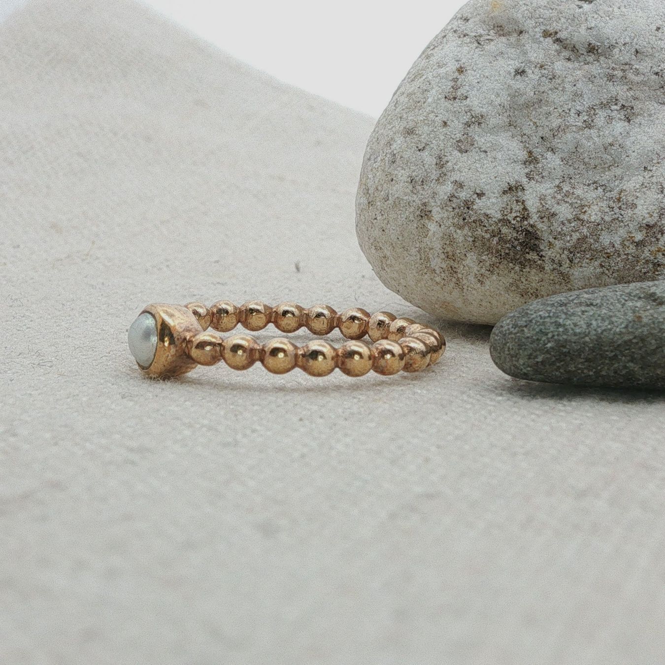 Olga Ribler Anelli: Feiner Silber Ring 925 mit Perle Grösse 55 – Nuovo (secondo la descrizione) da Luzern venduto da Schmuckoutlet 1