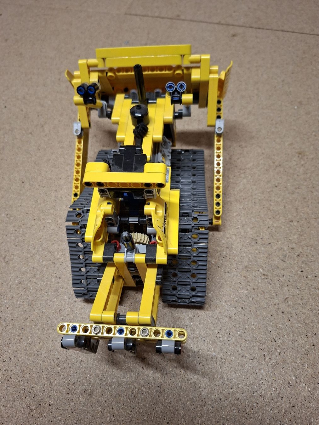 Lego Kit di costruzioni: Bulldozer 42028 Lego Technik – Usato da Büsserach venduto da Grenzstein 3