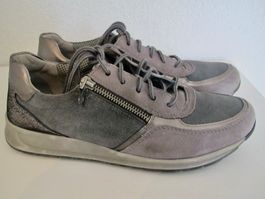 SOULIERS DAIM GRIS - BRONZE. 39 .