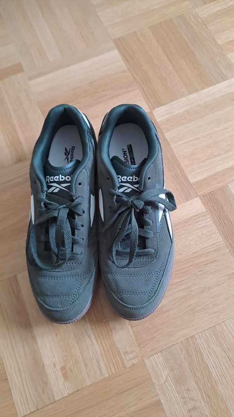 Reebok Herrenschuhe: Schuhe Rebook Gr. 40 – Neu und originalverpackt aus Wabern von kyo_6ryd