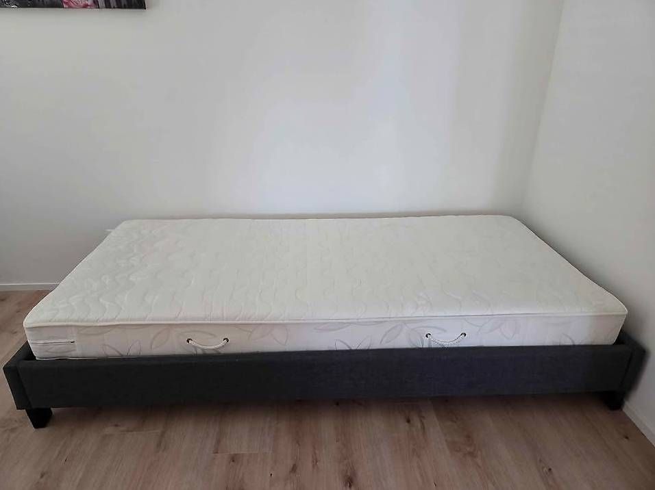 Letti: Bett inkl. Matratze 90 x 200 – Usato da Bellmund venduto da Nimu03 1