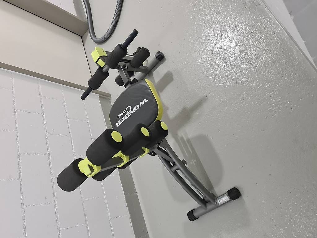 Hometrainer: Fitnessgerät Wonder Core – Usato da Wigoltingen venduto da Chanti.89