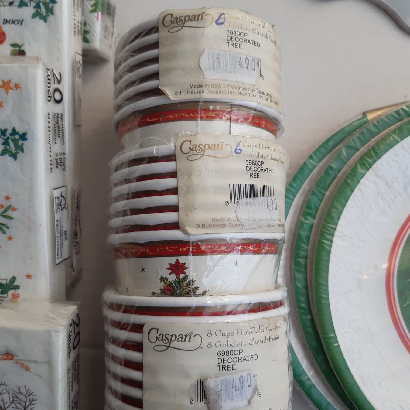 Servietten: Festliche Weihnachts-Servietten Set, Teller, Becher – Neu und originalverpackt aus Luzern von Sontru 9