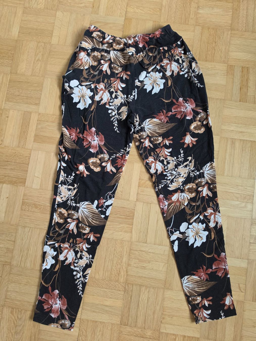 Lascana Hosen: Strandhose Lascana Gr. 36 – Gebraucht aus Stäfa von flamingo_17 5
