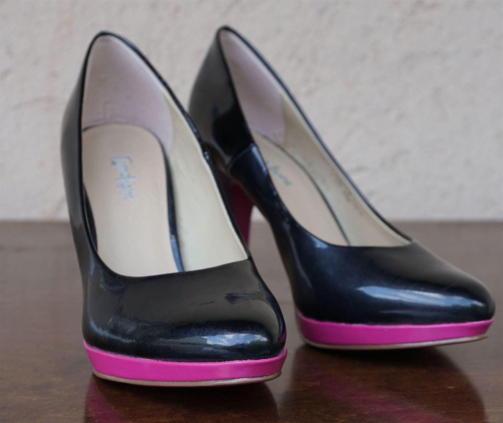 Scarpe da donna: 3-farbige Stilettos von Limelight – Usato da Meggen venduto da 1Class2Hand 1