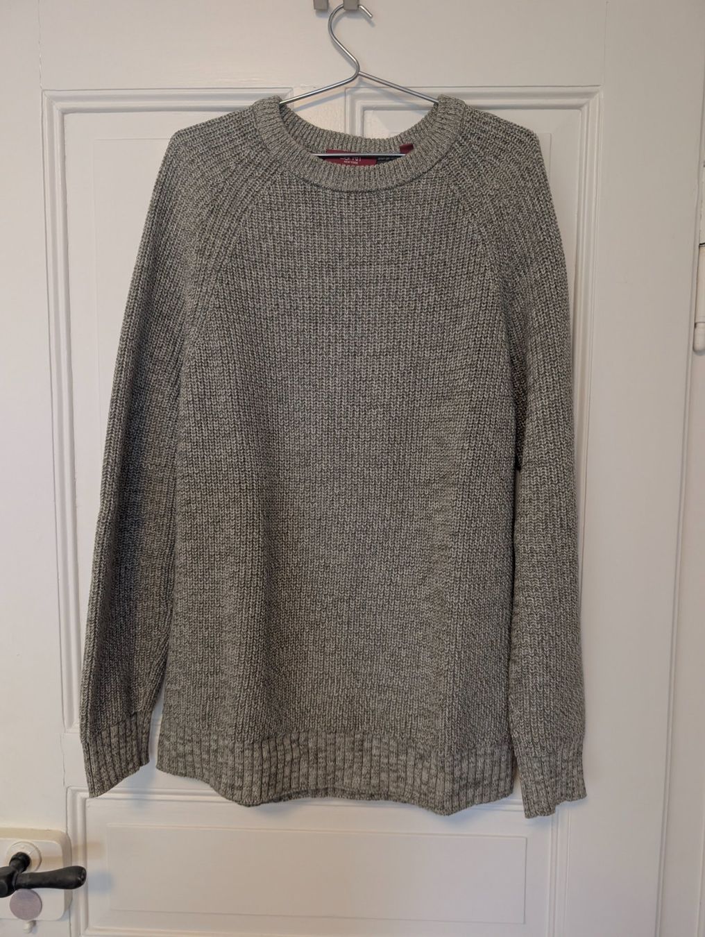 Maglioni & Felpe: Esprit Grobstrick Winterpullover grau M – Usato da St.Gallen venduto da primito 1