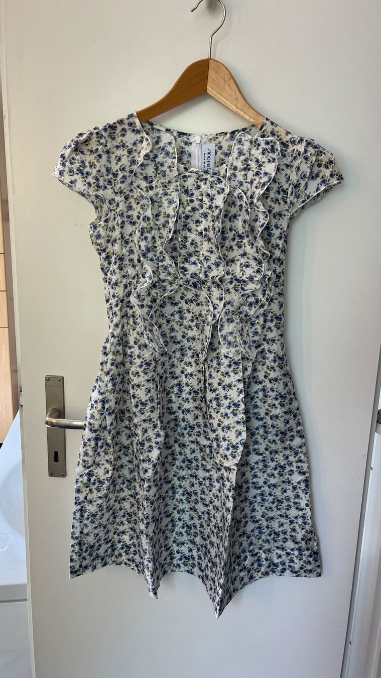 Kleider & Röcke: Kleid Blumenmuster Mädchen – Gebraucht aus Küsnacht ZH von Floor1an