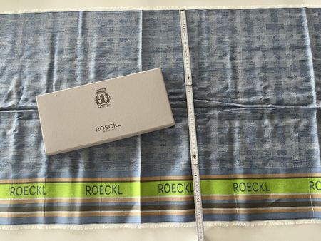 Roeckl Sommer Schal, neuwertig, mit Box, Top Zustand! (54)