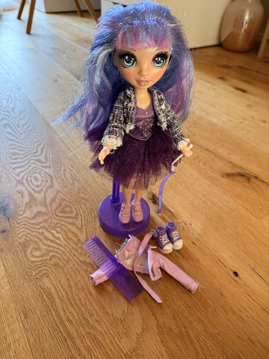 Poupées: Rainbow Doll – D'occasion à Schlatt ZH par yasi79
