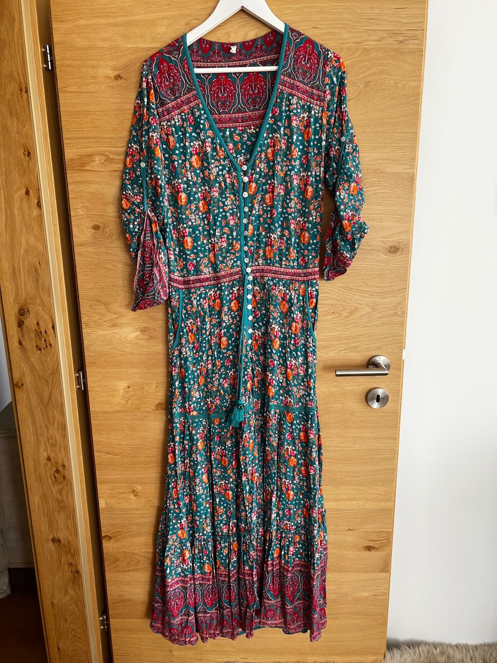Vestiti: Sommer Kleid Damen – Nuovo (secondo la descrizione) da Rorschach venduto da lvi_p29s 9