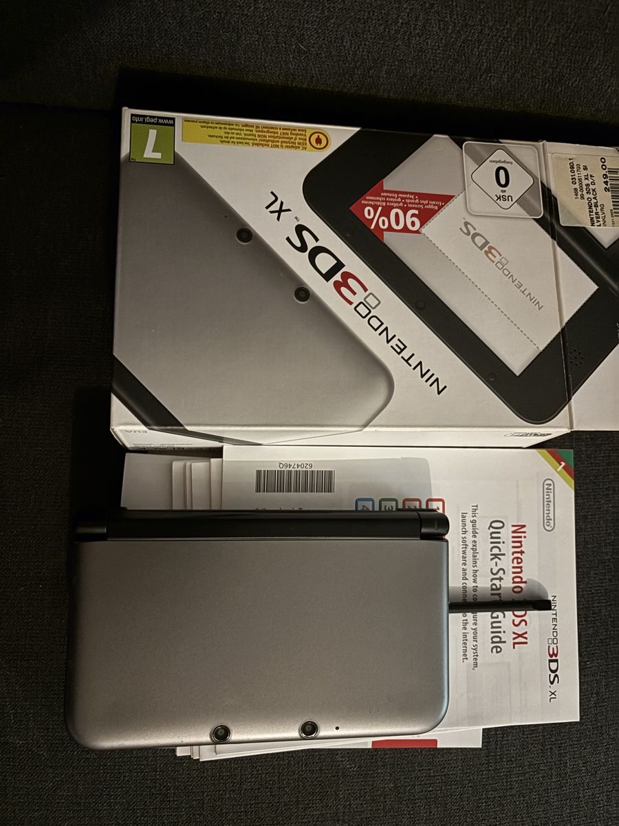 Nintendo Konsolen: Nintendo 3DS XL Silber – Gebraucht aus Schattdorf von kobel666