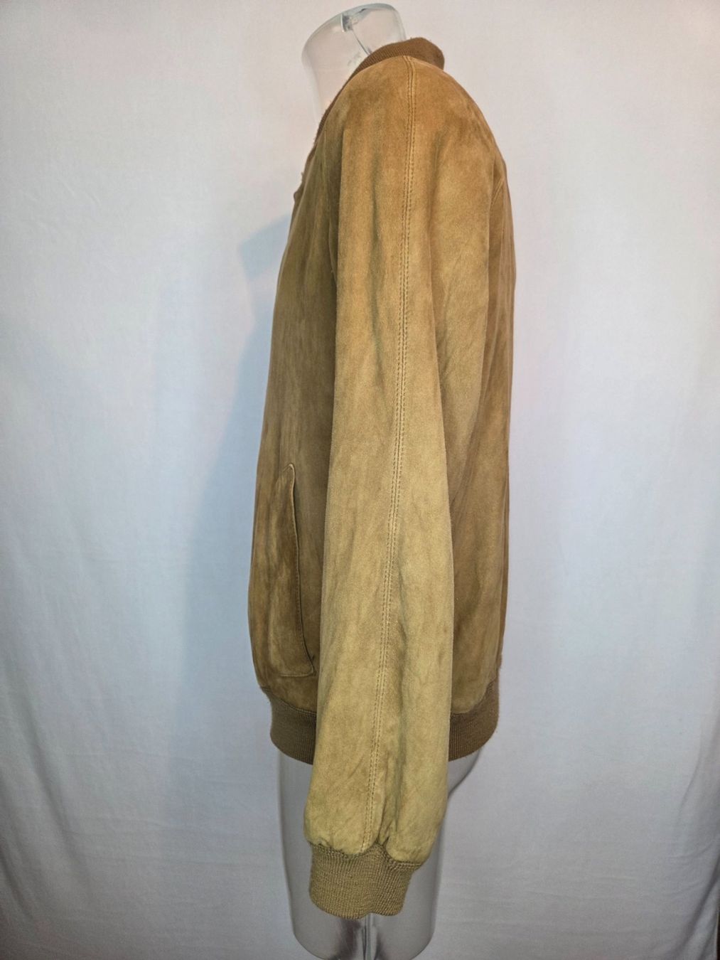 Burberry Giacche: Vintage Burberrys Suede Jacket – Usato da Bern venduto da -Aniko- 3