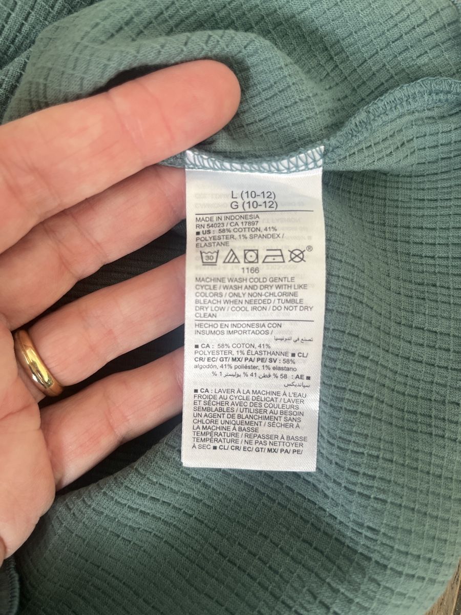 Blusen, T-Shirts & Tops: Top Old Navy 10/12 ans vert – Gebraucht aus gland von Moral 3