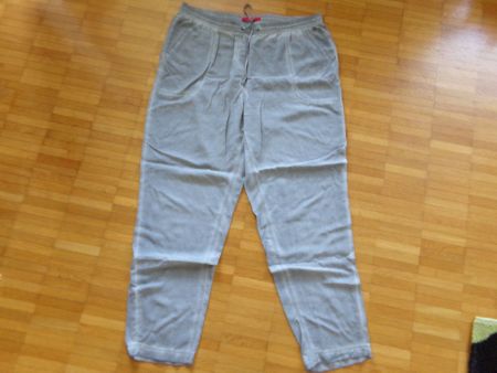 Damen Hose grau Gr. Ca L  s.Oliver