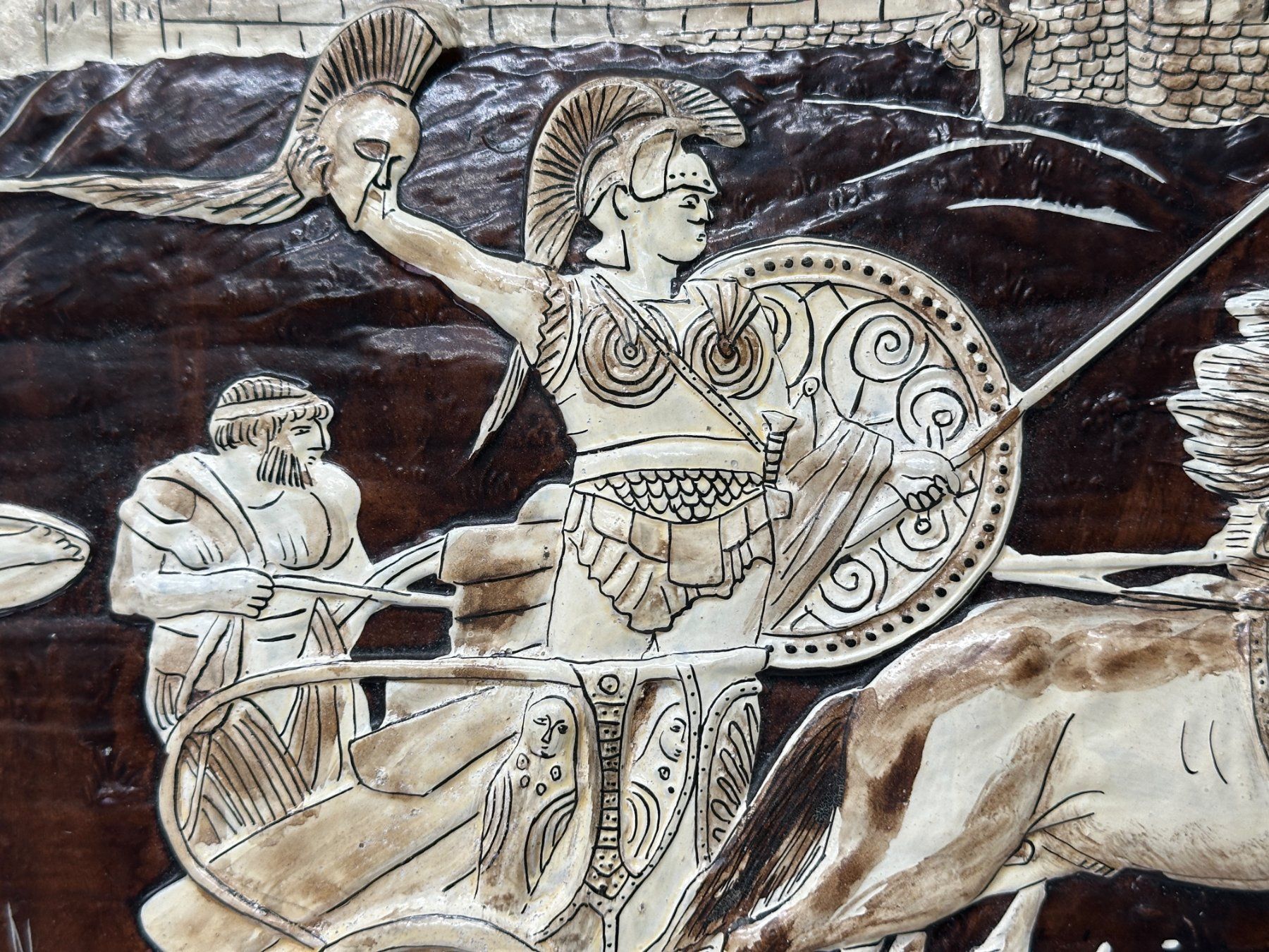 Skulpturen & Statuen: Bas-relief mural en céramique émaillée, Grèce antique – Gebraucht aus Morges von Auct 4