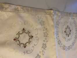 2 Tischdecke und Servierten Set / Handgemacht