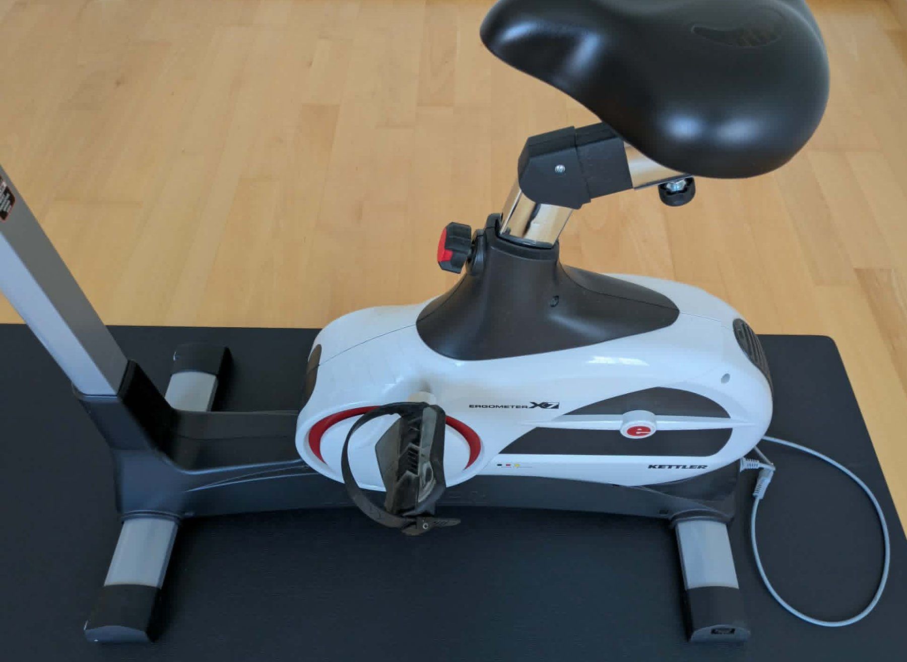 Kettler Hometrainer: Kettler Ergometer X7 Modell 09 / 10 – Usato da Malters venduto da Oflat 4